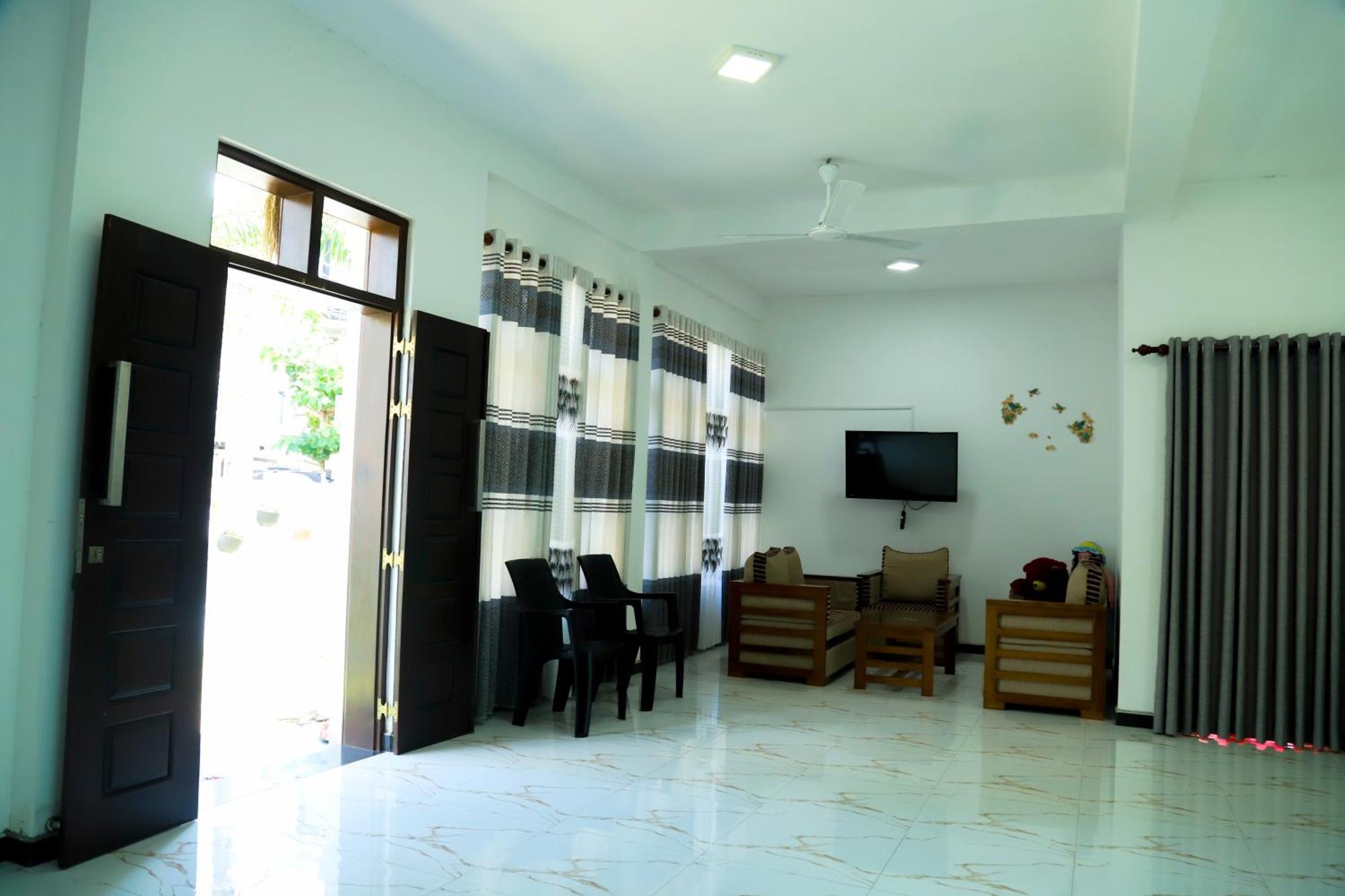 One 8 Mirissa Apartment Exterior foto